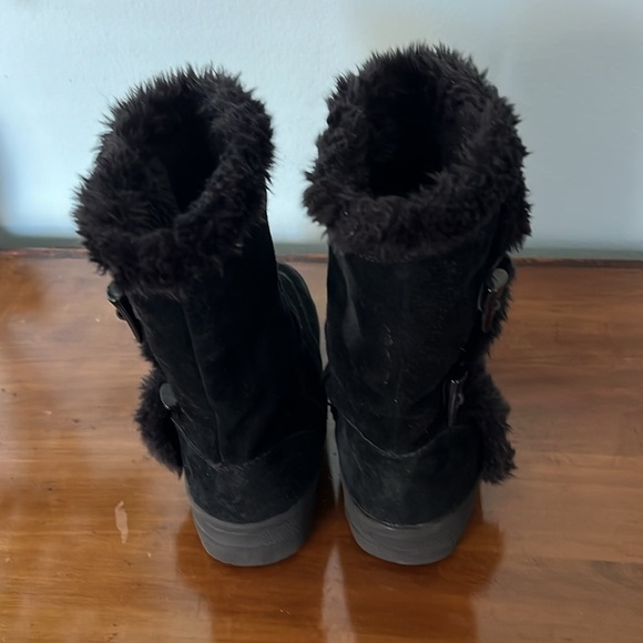 White Mountain Black Women’s Fully lined with Faux Fur Winter Boots Size 9. - Picture 6 of 9